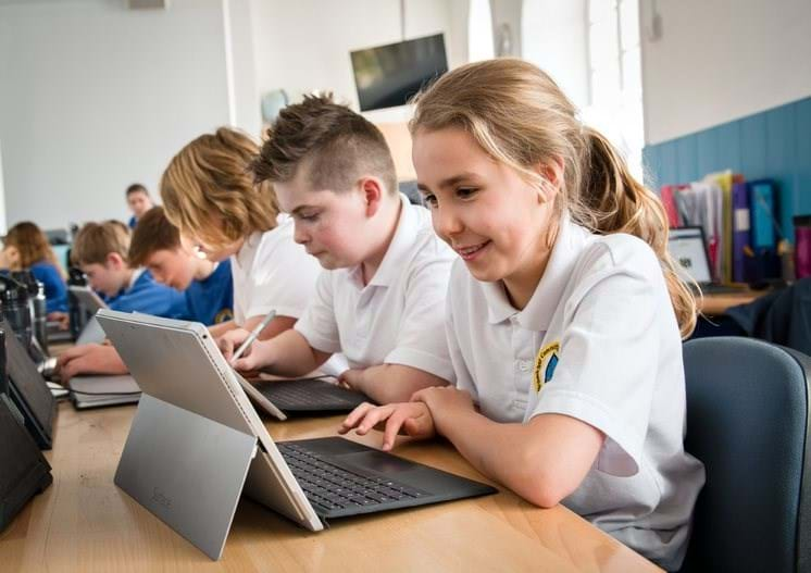 Pri - Broadclyst - Y6 Class Laptops